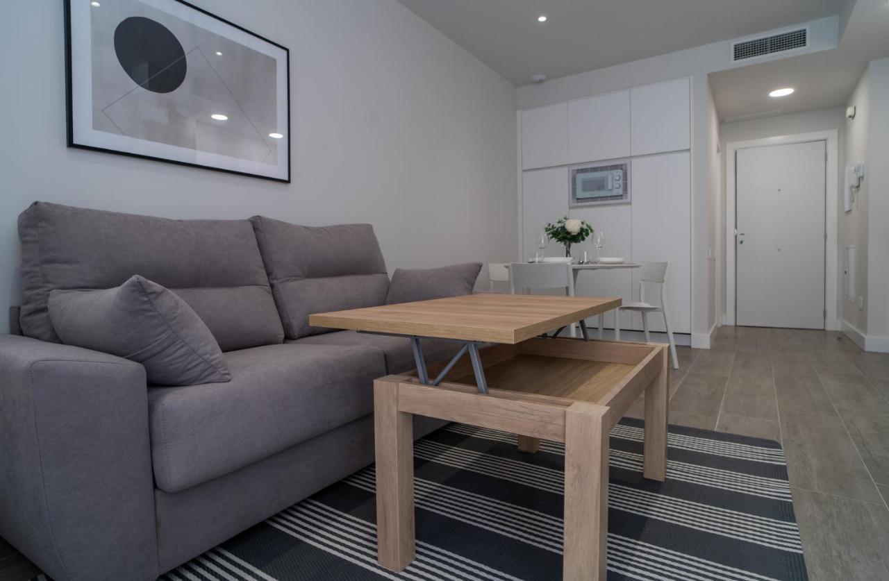 Aac Malaga - Apartamento Luminoso Y Nuevo, A 1,3Km Del Centro De Malaga Exterior photo