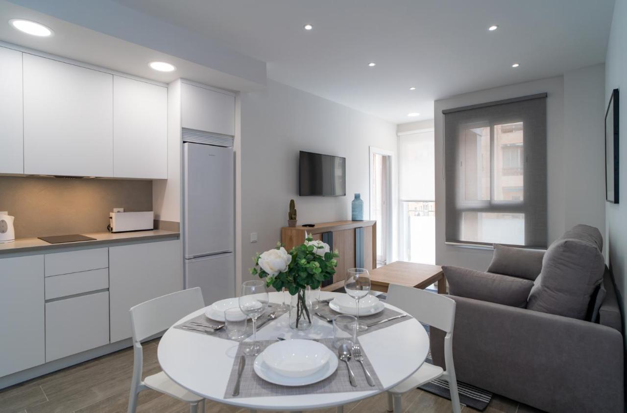 Aac Malaga - Apartamento Luminoso Y Nuevo, A 1,3Km Del Centro De Malaga Exterior photo